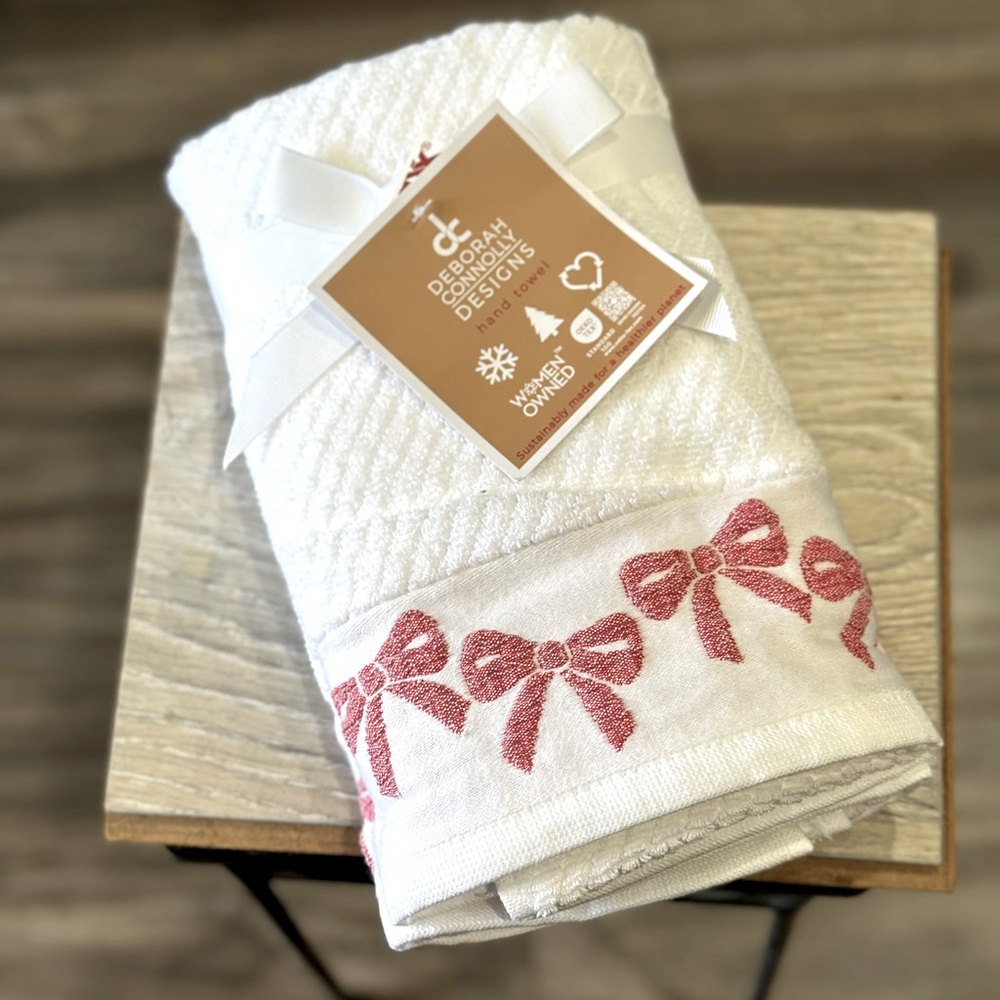 Deborah Connolly White 2 Bath Hand Towels with Red Bows